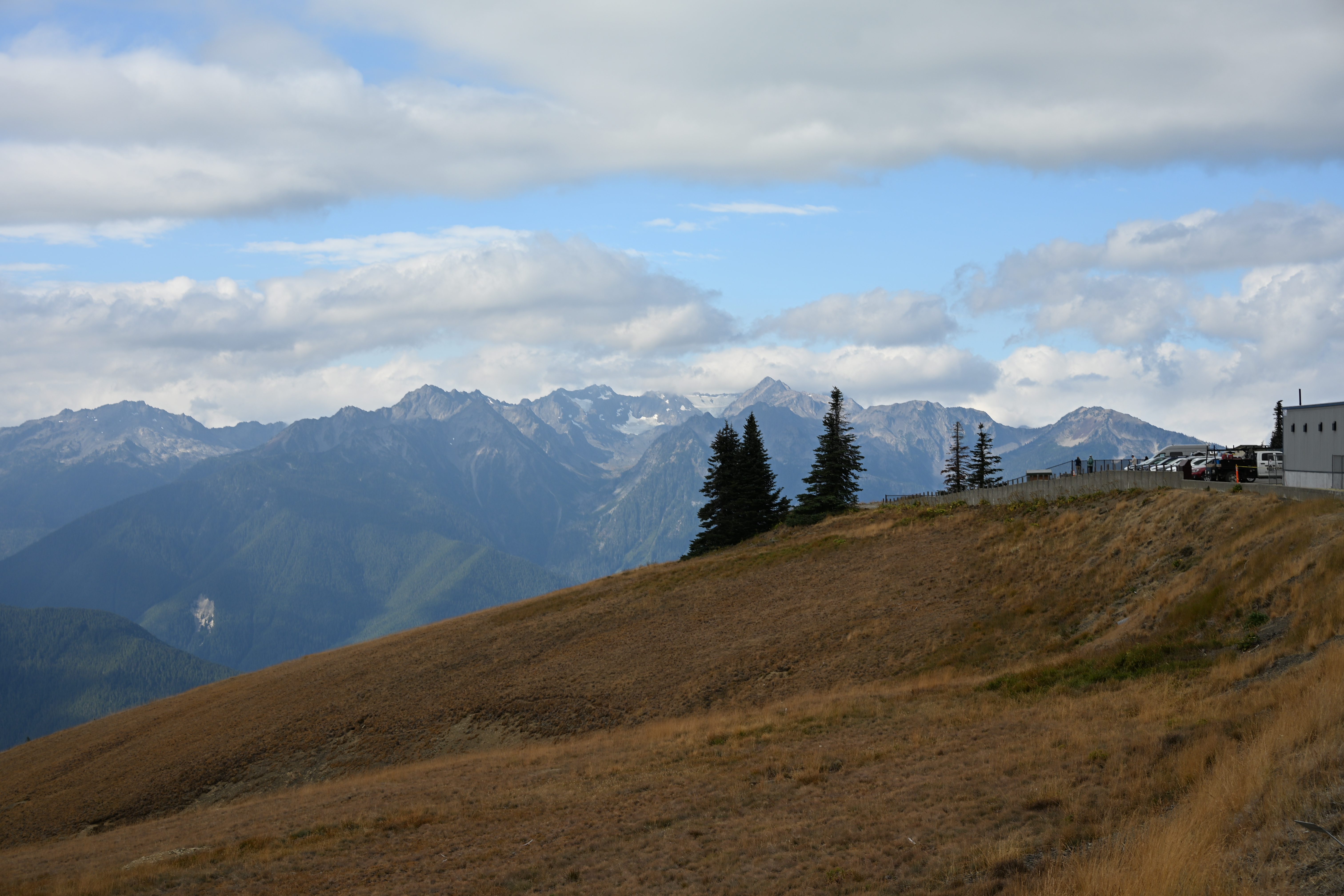 Mountain peak views from Hurricane Ridge parking area